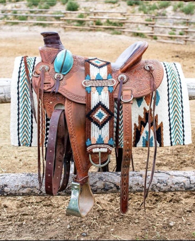 Western saddle for sale for trail riding